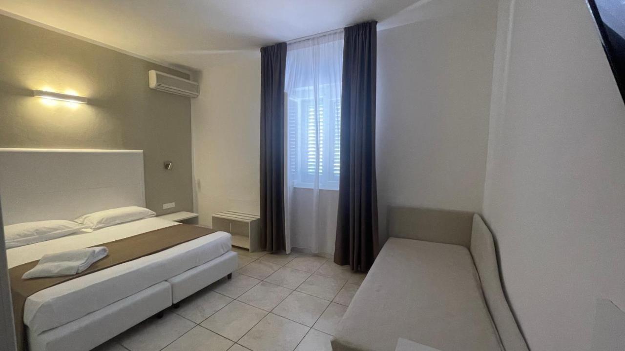 Hotel L'Ogliera 波蒙特 外观 照片