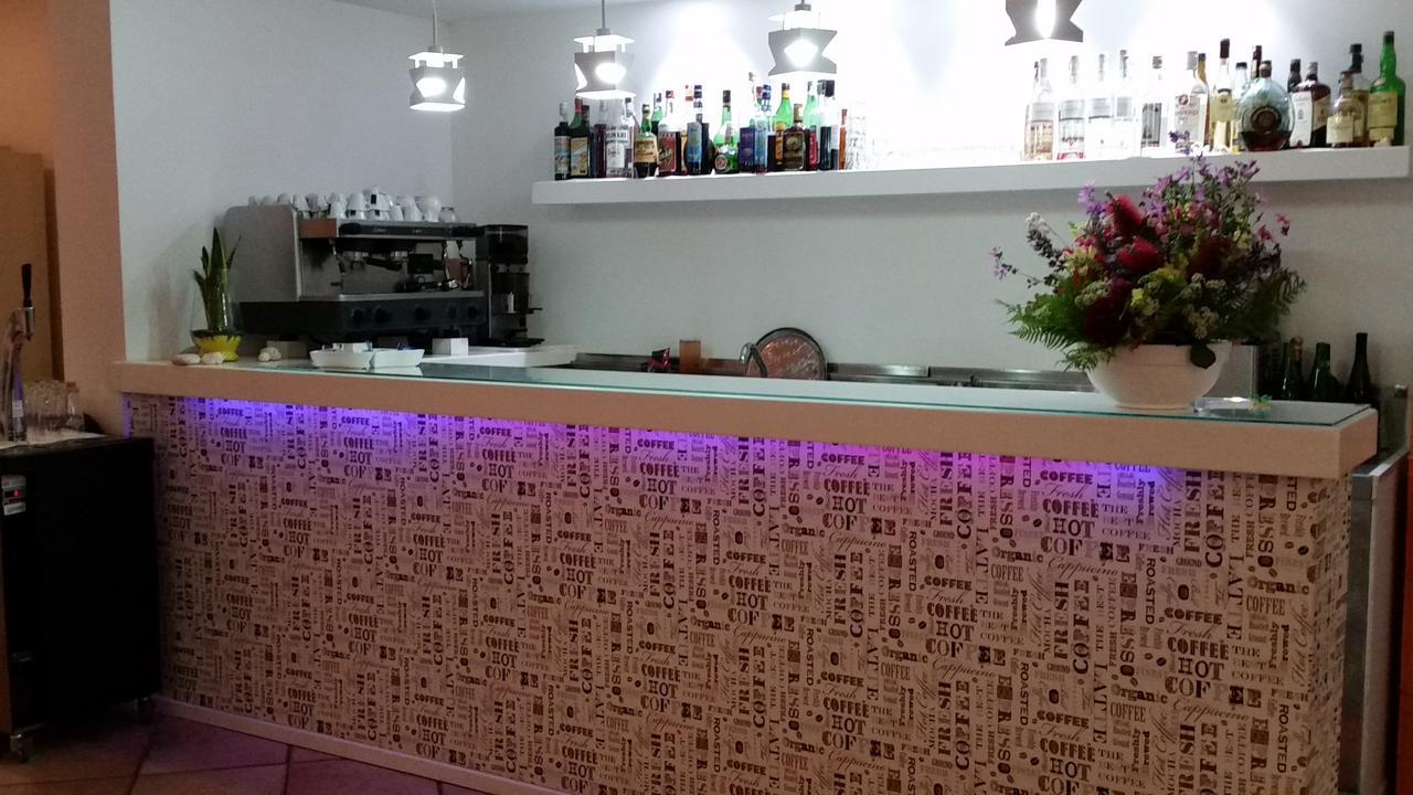 Hotel L'Ogliera 波蒙特 外观 照片