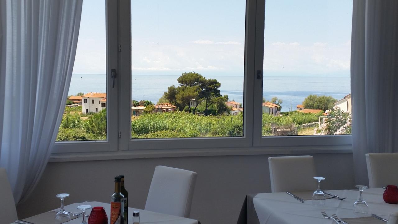 Hotel L'Ogliera 波蒙特 外观 照片